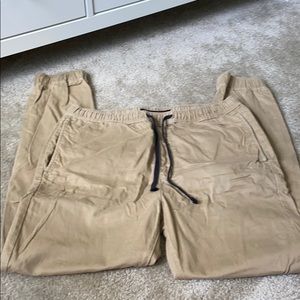 Men’s Chino pants